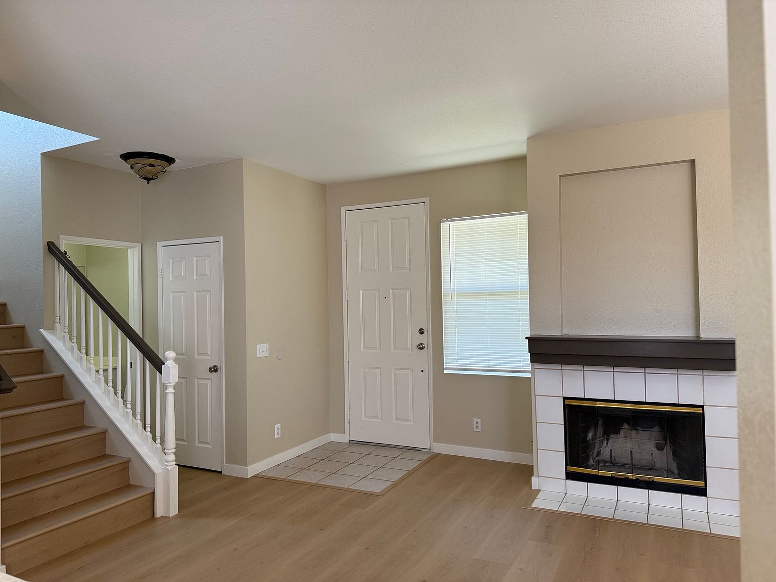 39561 Tischa Dr photo 5