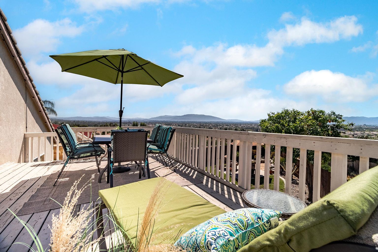 39786 Naples Dr photo 4