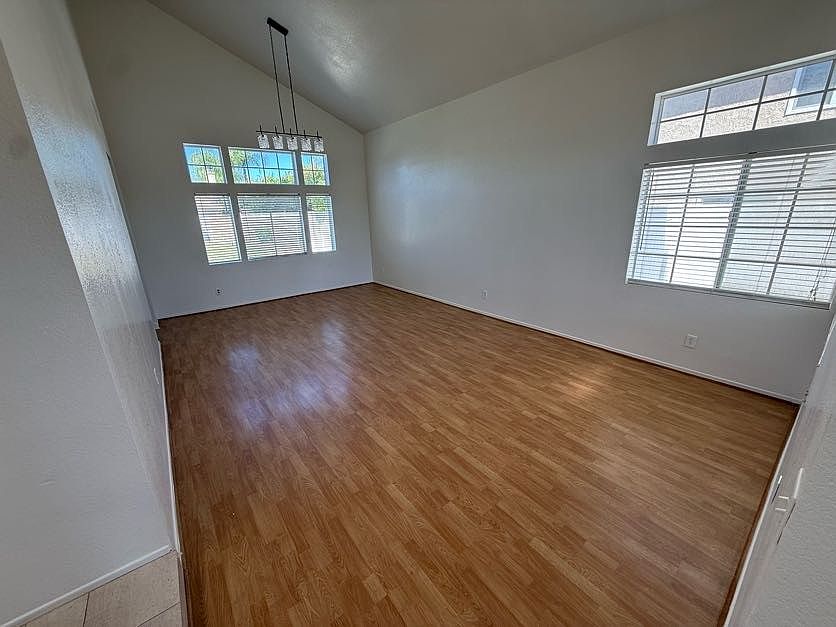 40087 Holden Cir photo 5