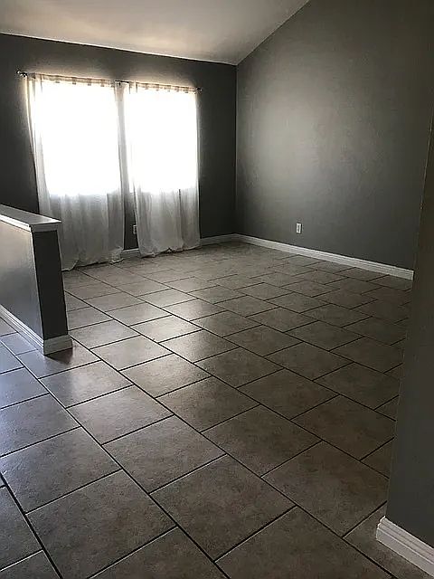 40050 Holden Cir photo 4