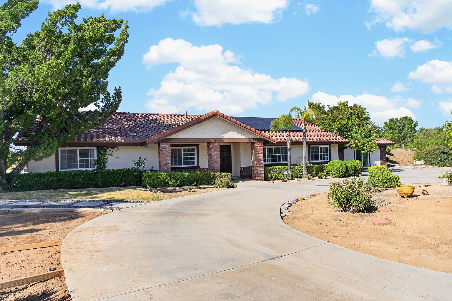 35800 Calle Nopal Rd photo 2