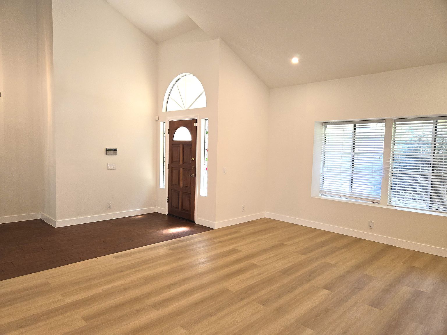 43982 Highlander Dr photo 5