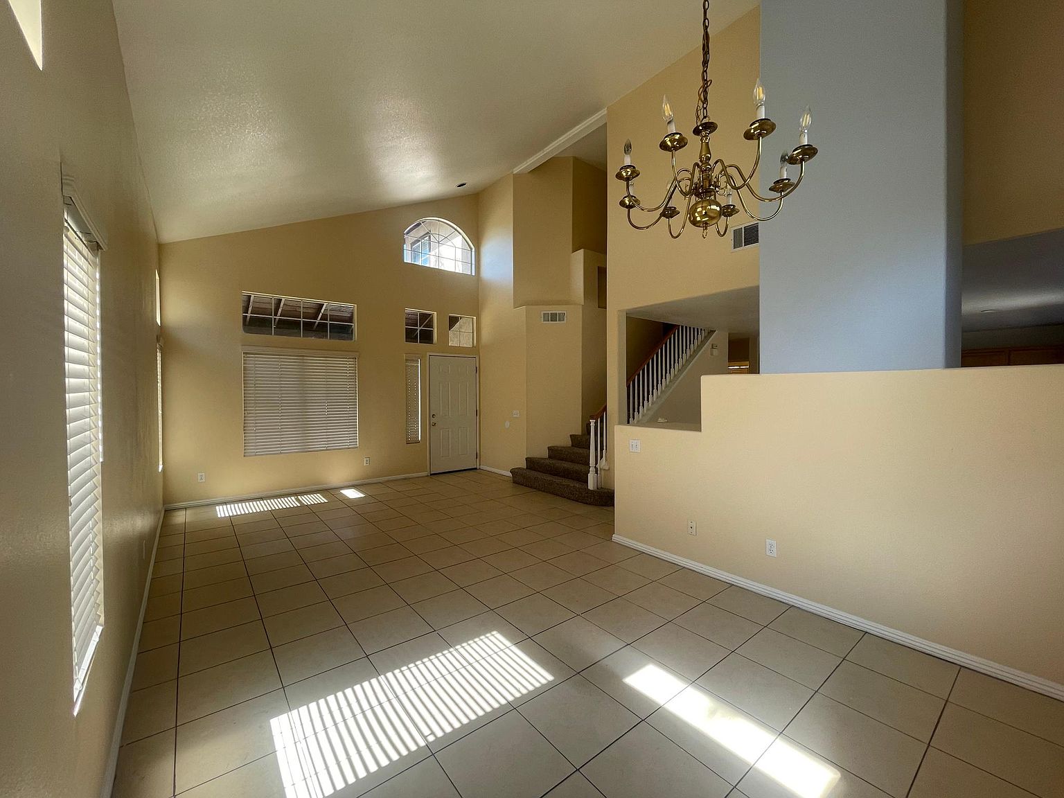 30388 Savannah Oaks Dr photo 4