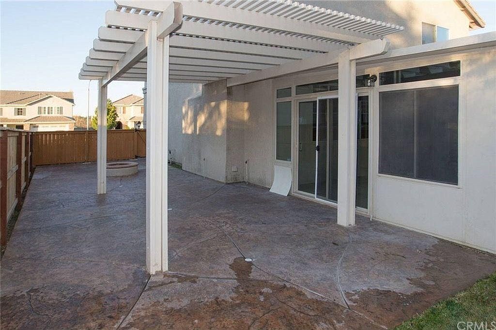 31625 Loma Linda Rd photo 2