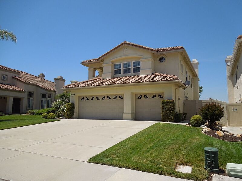 32084 Paseo Parallon photo 3