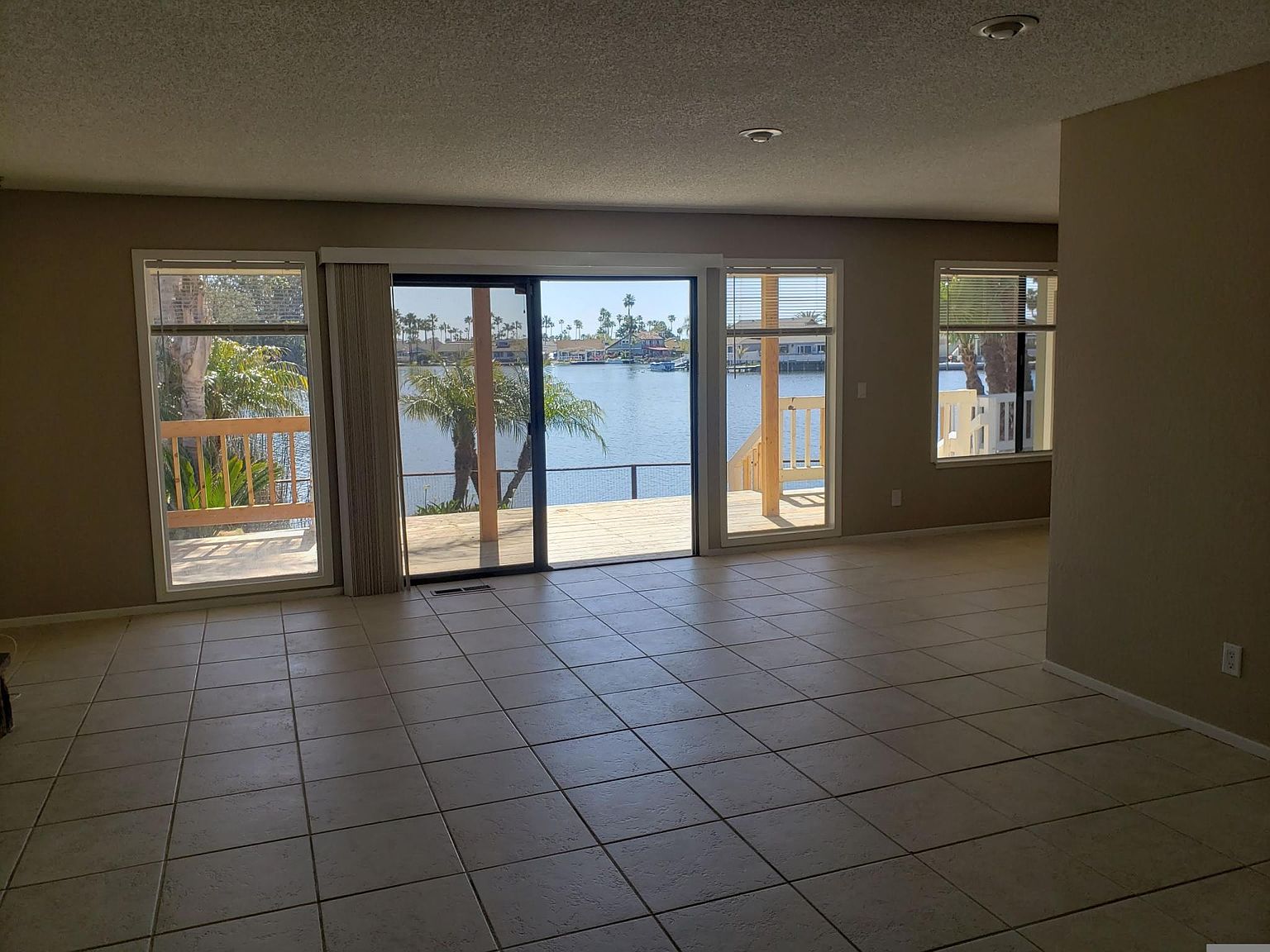 1315 Shell Ct photo 5