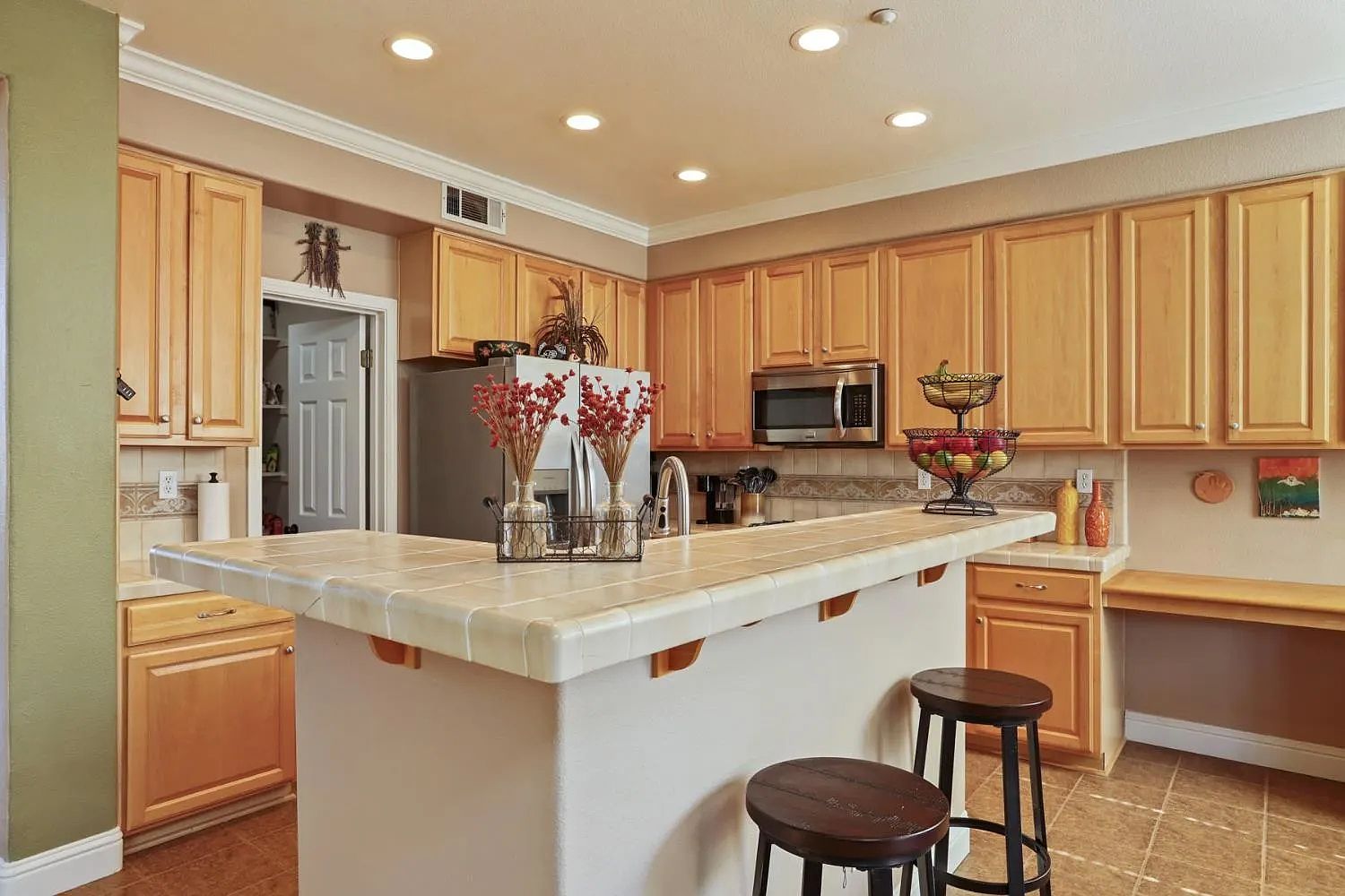 1214 Royal Ann Ct photo 4