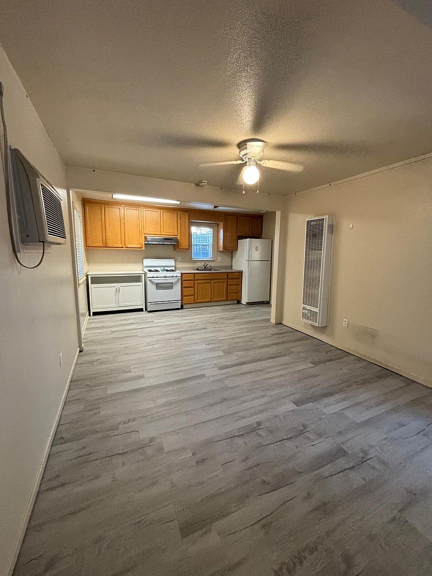 6905 Brentwood Blvd photo 4