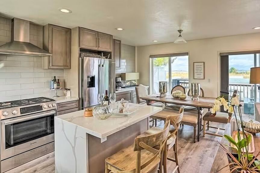 3815 Willow Rd photo 2