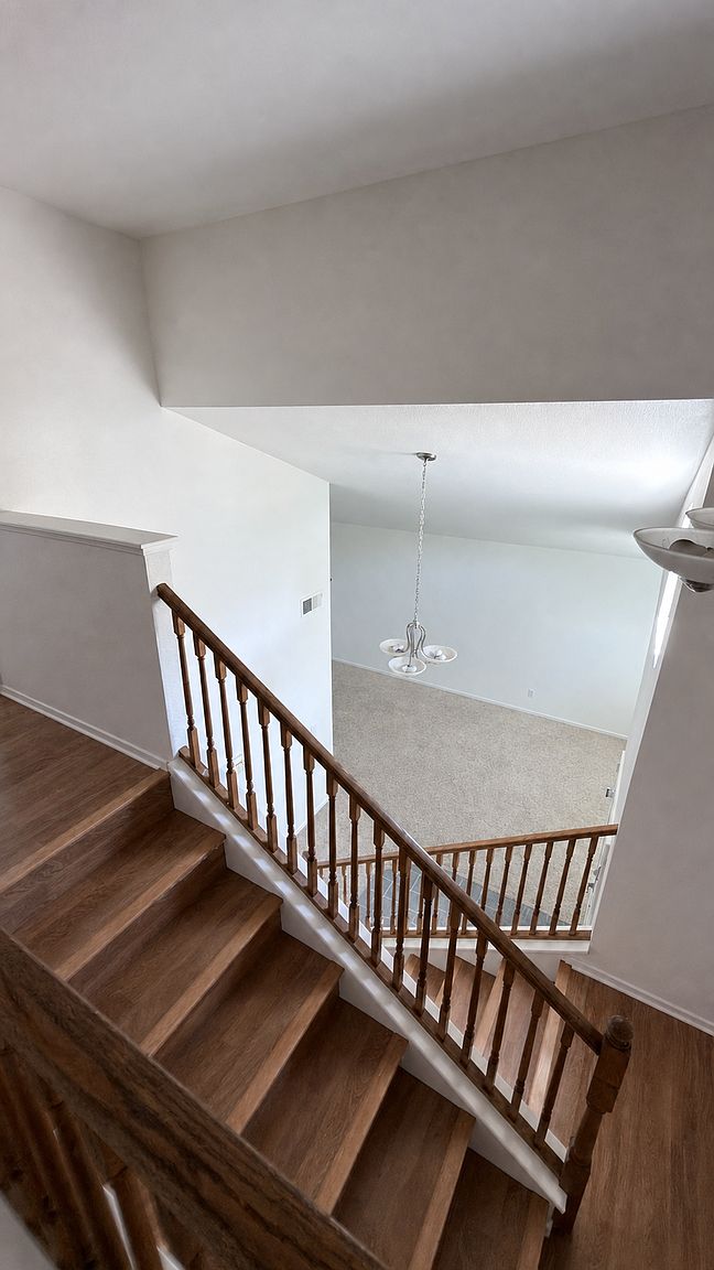 1617 Mount Silliman Way photo 5