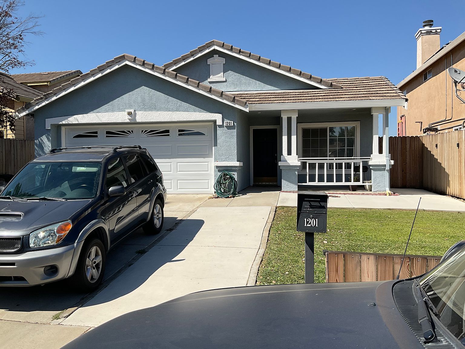 1201 Rockspring Way photo 4