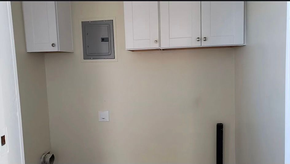 1BR/1BA Single Family House on W Tregallas Rd · Antioch photo 4