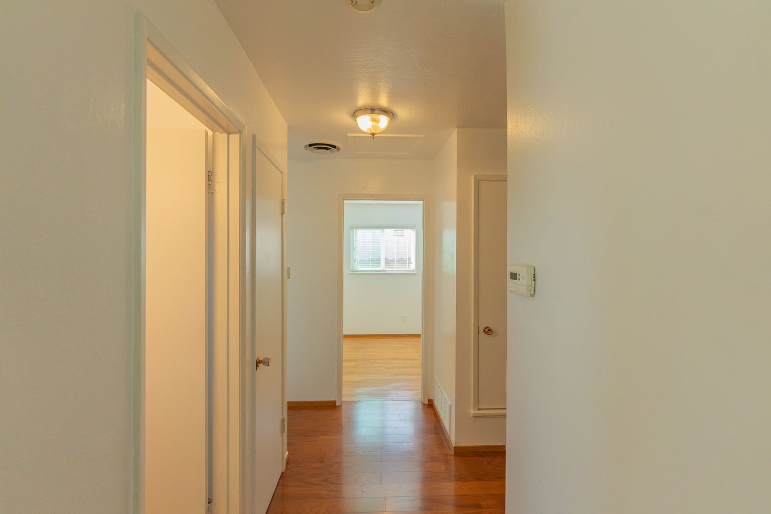 5 Clearbrook Rd photo 3