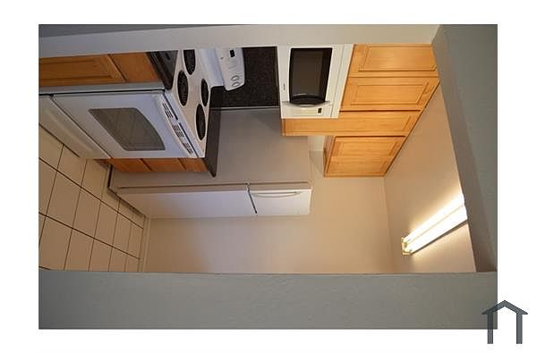 2309 Peppertree Way photo 2