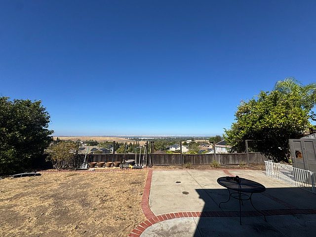 3929 Kite Way photo 4