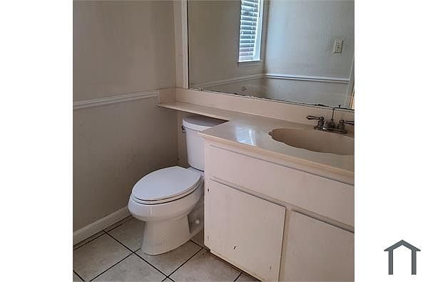 2 Avila Pl photo 3