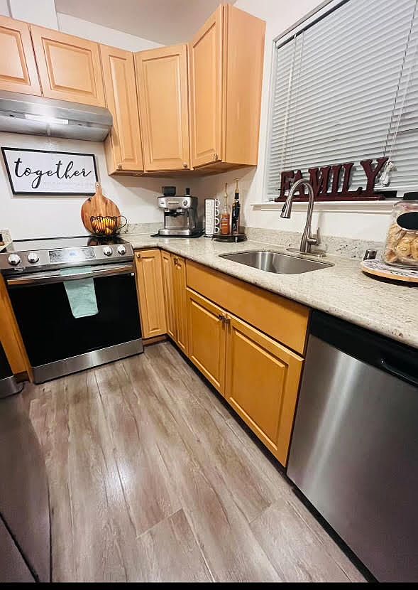 2223 Leland Ct photo 2