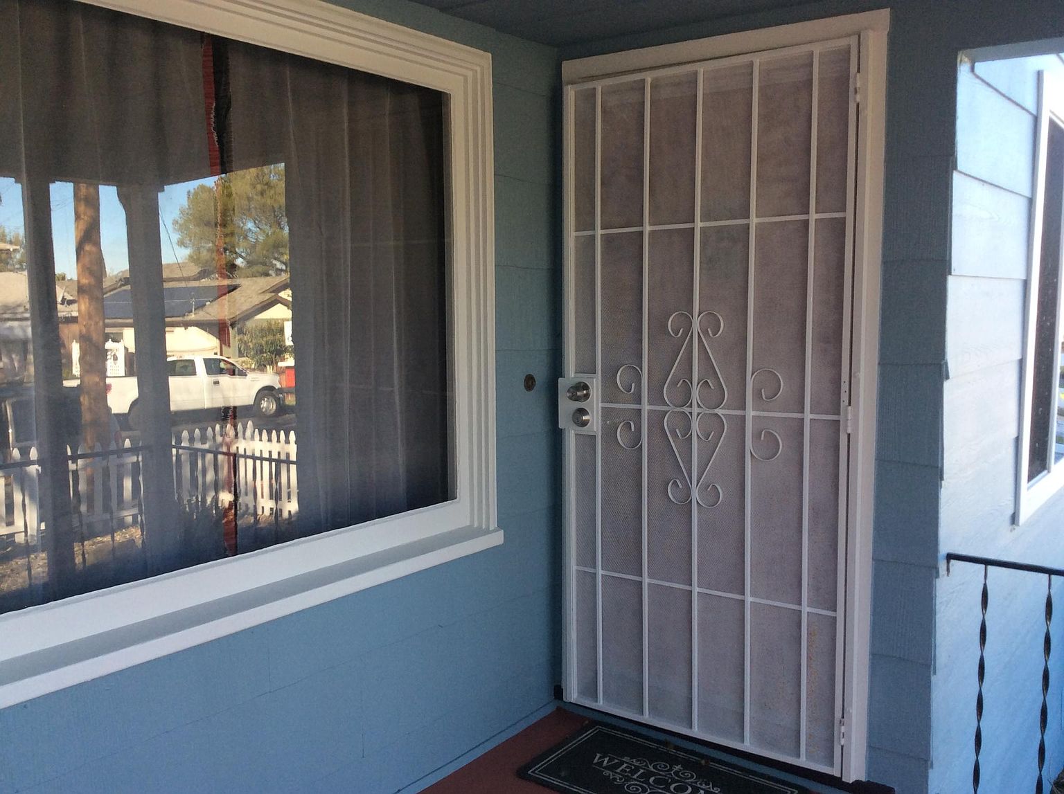 198 Marys Ave photo 2