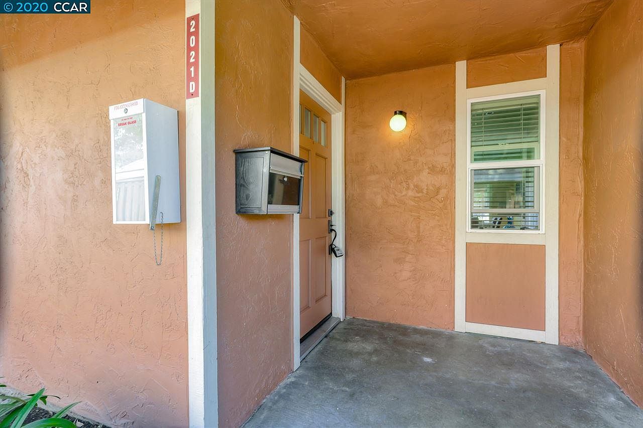 2021 Olivera Rd photo 5