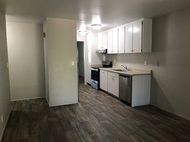 1641 6th St photo 4