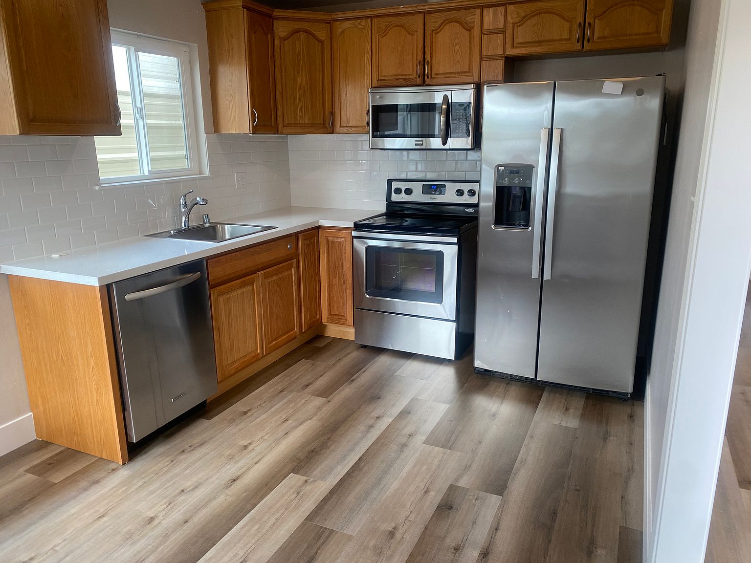 2867 Sinclair Ave photo 2