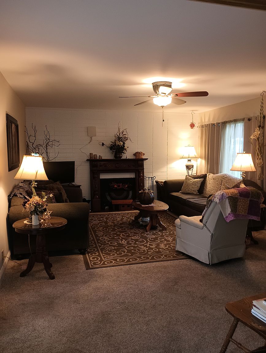 1157 Temple Dr photo 5