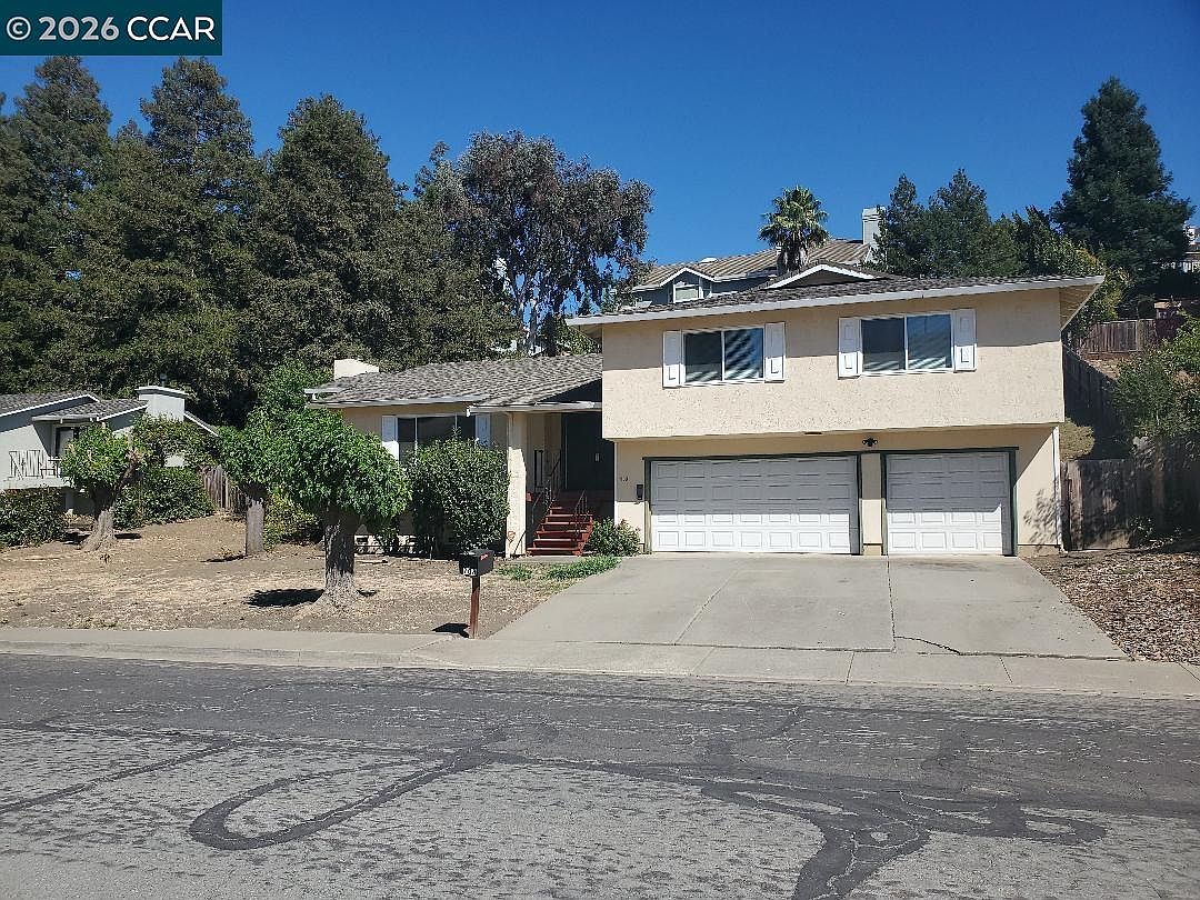 708 Court Ln photo 5