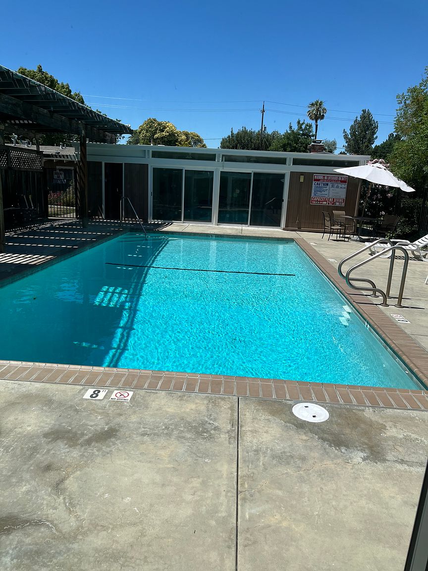 1919 Ygnacio Valley Rd Walnut Creek, CA 94598 photo 5