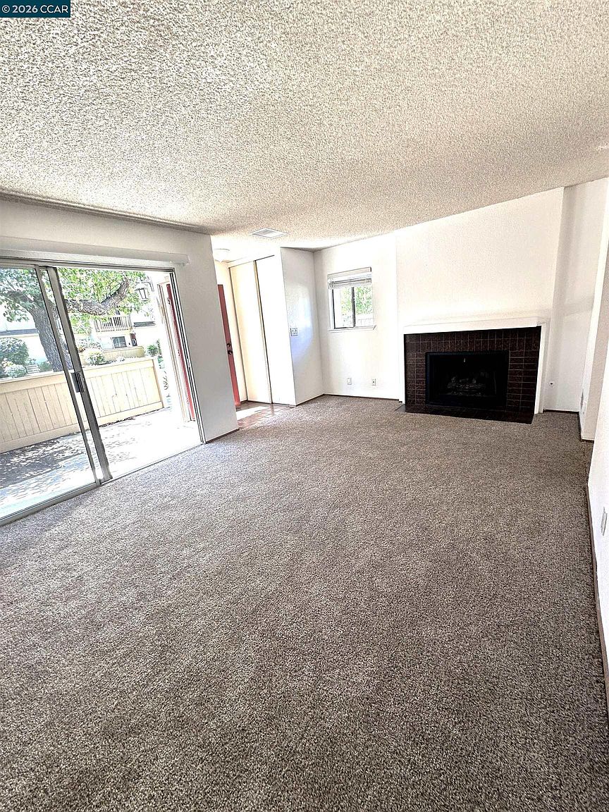 1970 Pomar Way photo 5