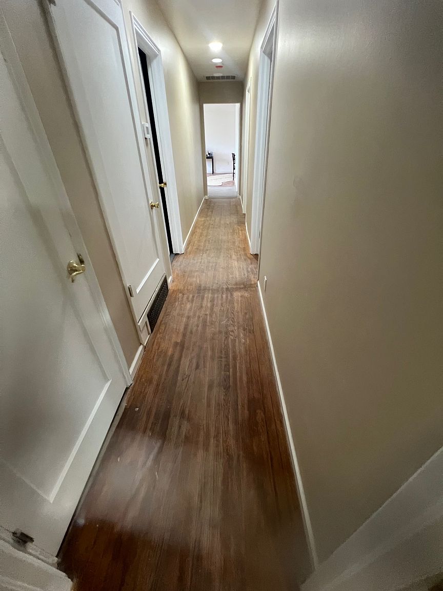 25 Kathryn Dr photo 4