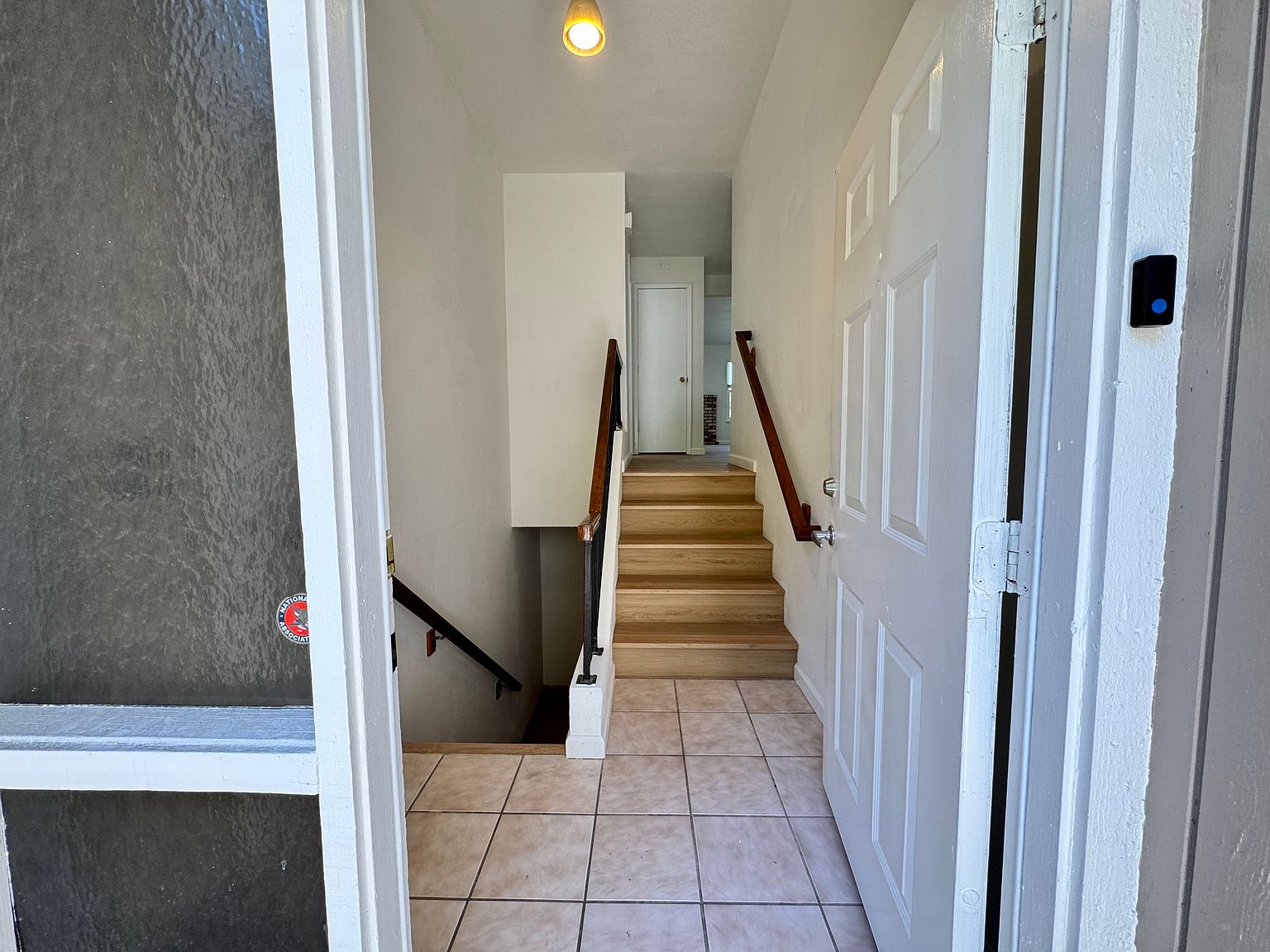 465 Camelback Rd photo 3