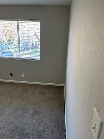 89 Fountainhead Ct photo 4