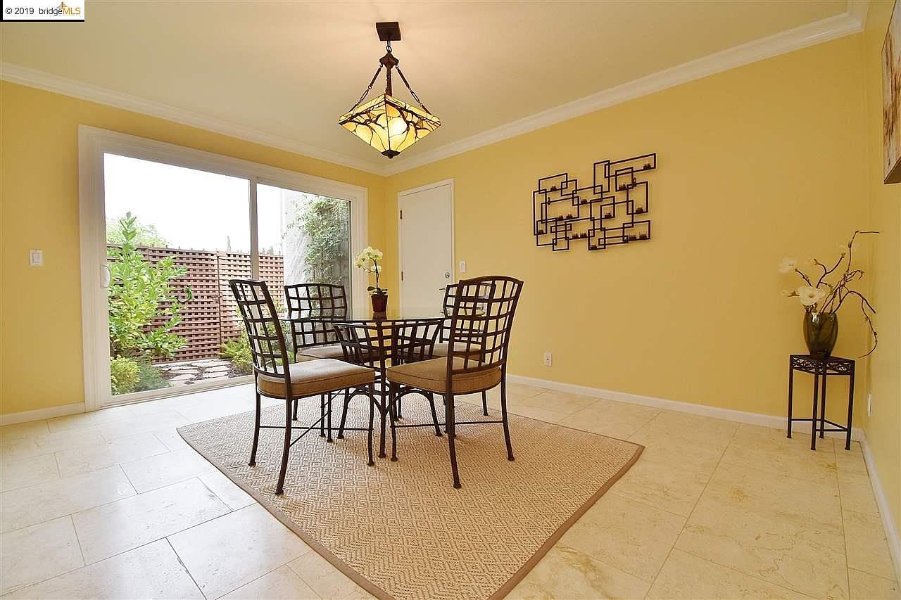 1716 Holland Dr photo 3