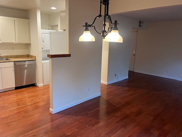 1530 Sunnyvale Ave photo 4
