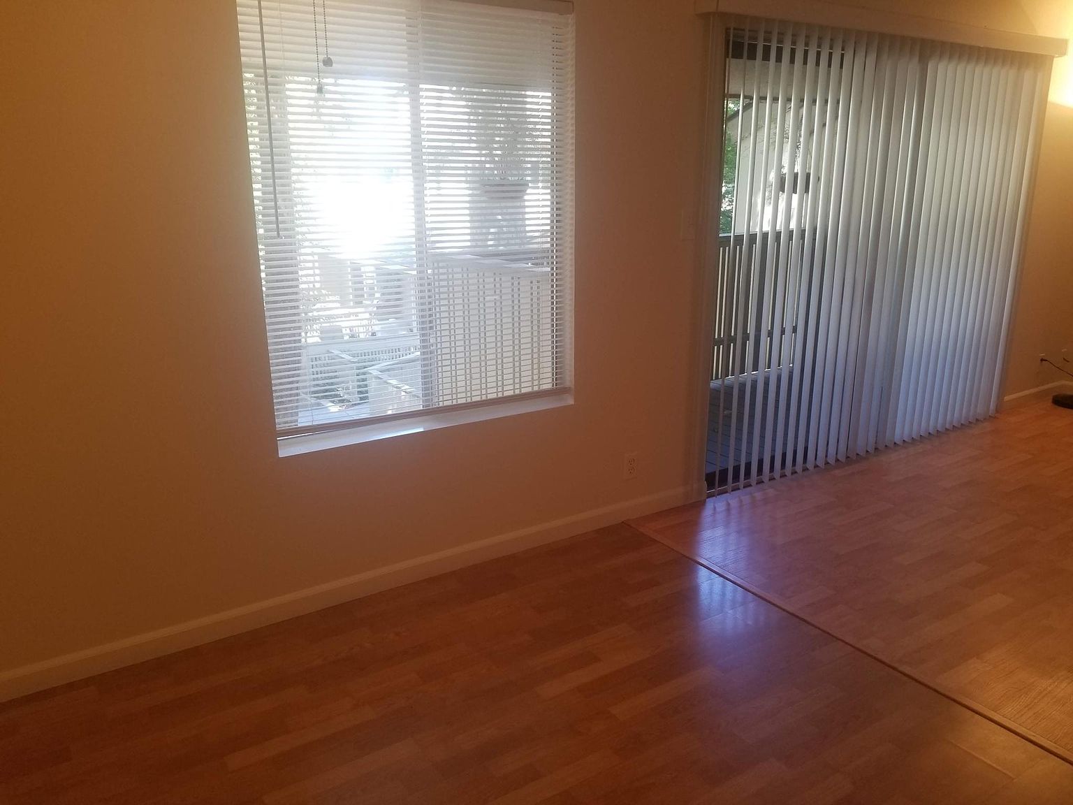 2716 Oak Rd photo 5