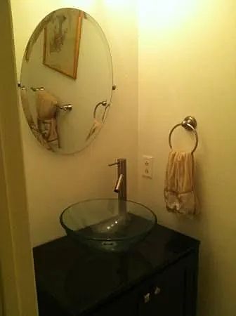 1039 San Souci photo 2