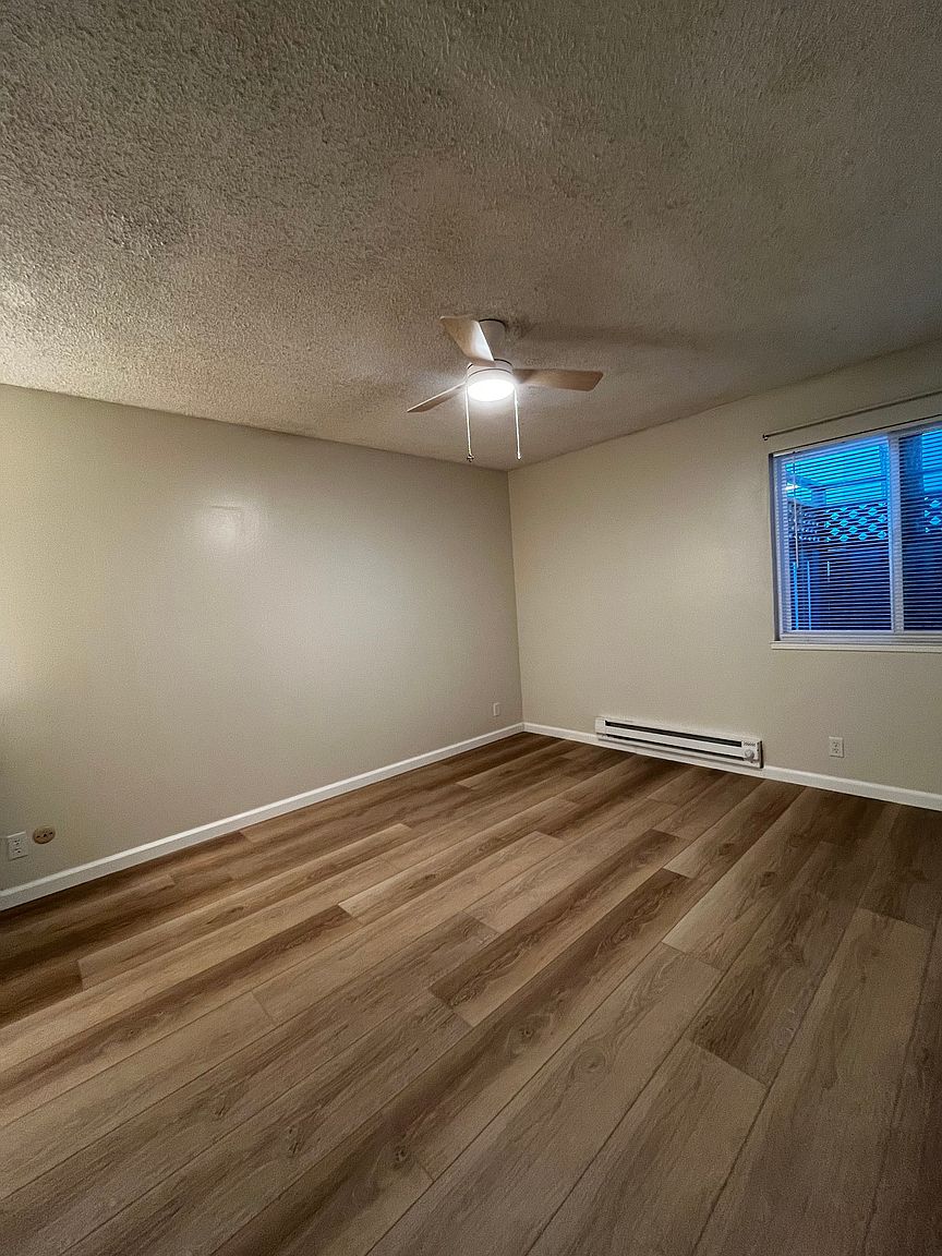 1800 Cole Ave photo 5