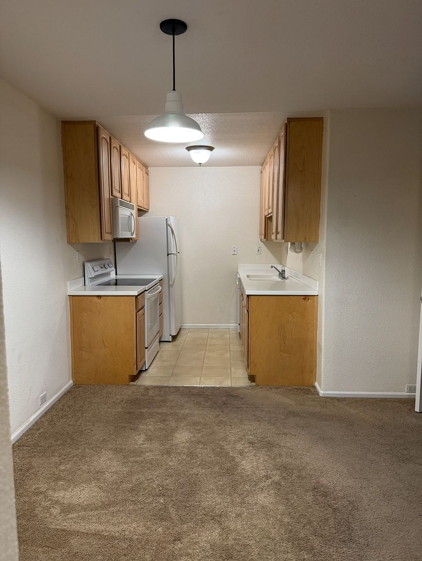 155 Sharene Ln photo 2