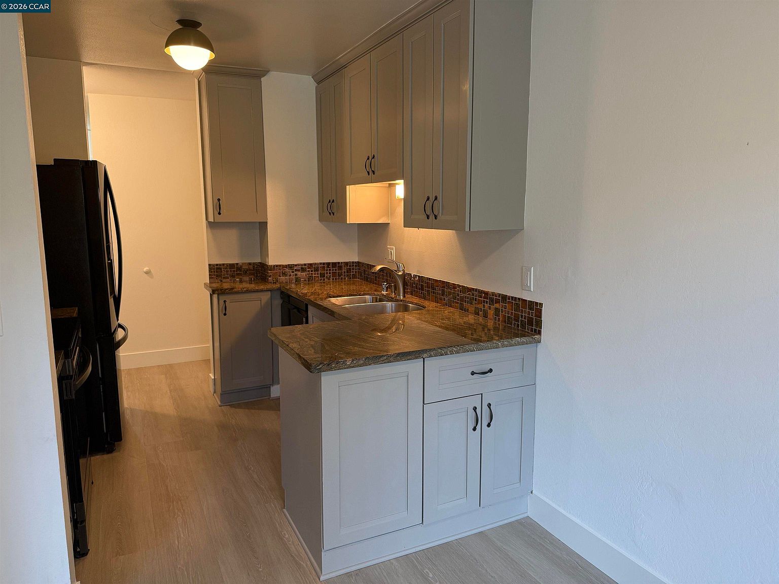 2564 Walnut Blvd 108 photo 3