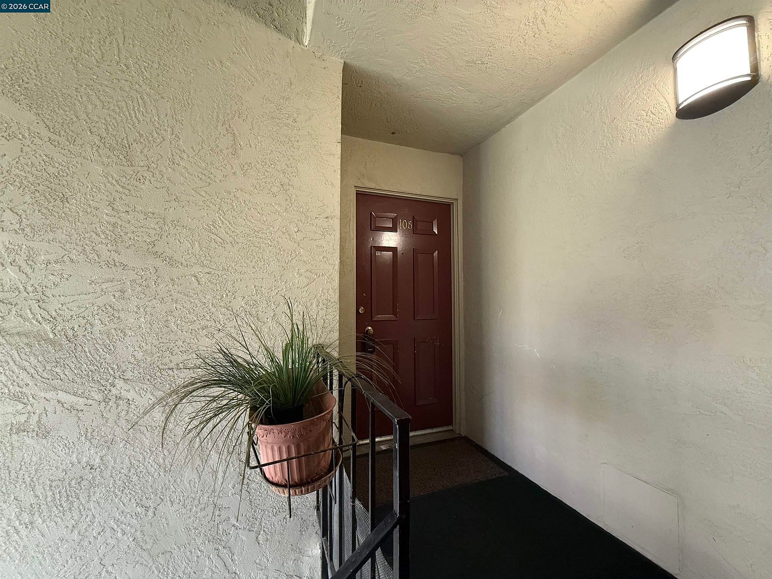 2564 Walnut Blvd 108 photo 2
