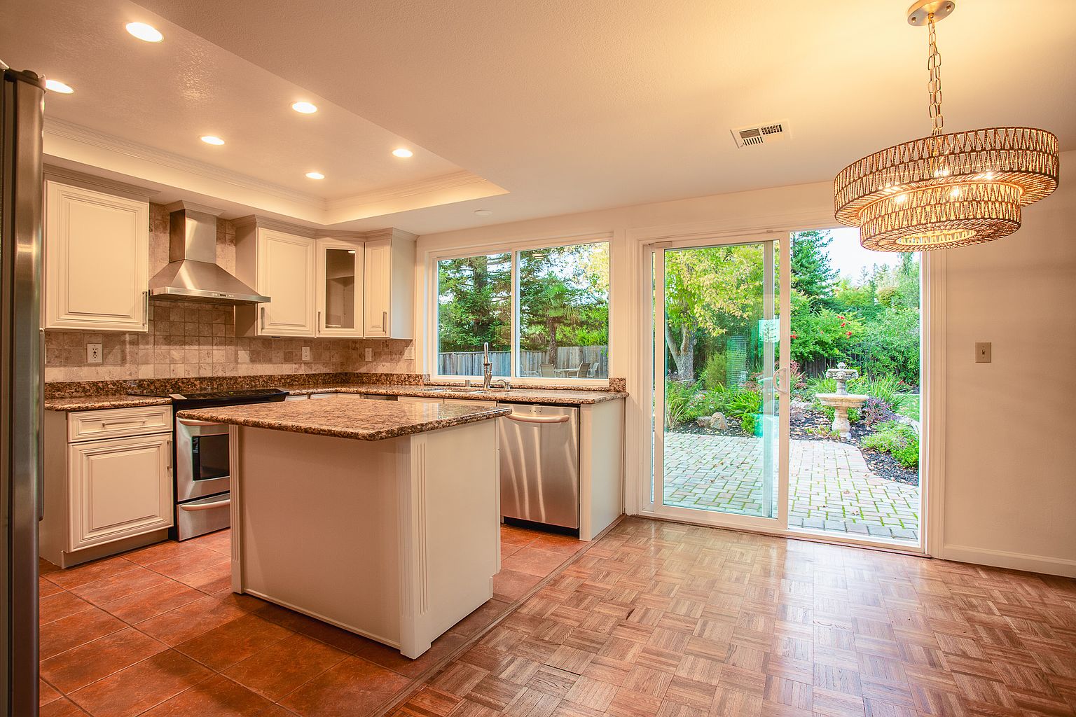 382 Bolero Dr photo 3