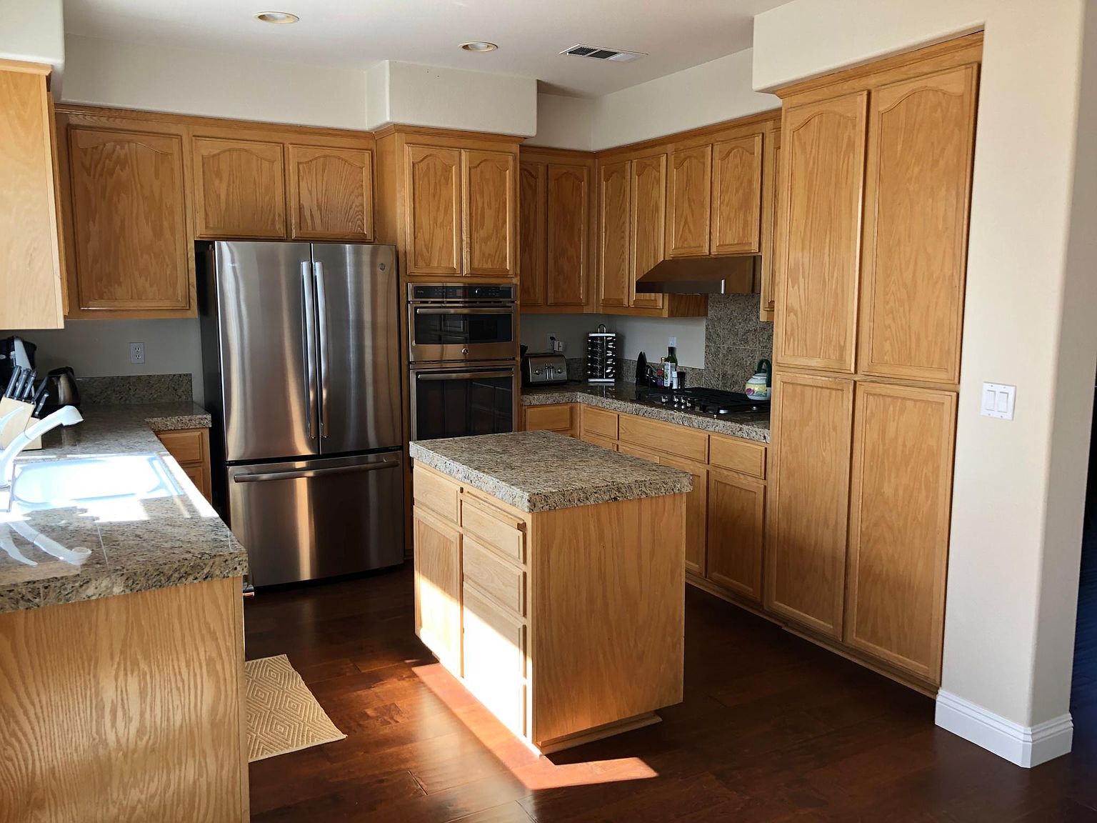 103 Woodcrest Dr photo 4