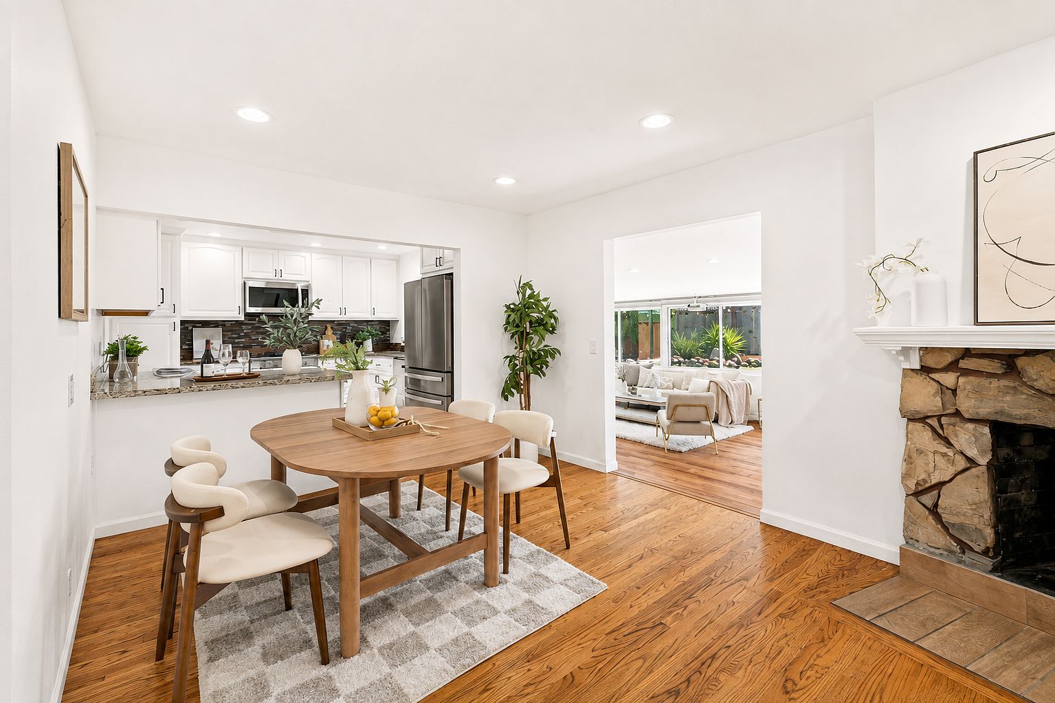 177 Cassandra Pl photo 3