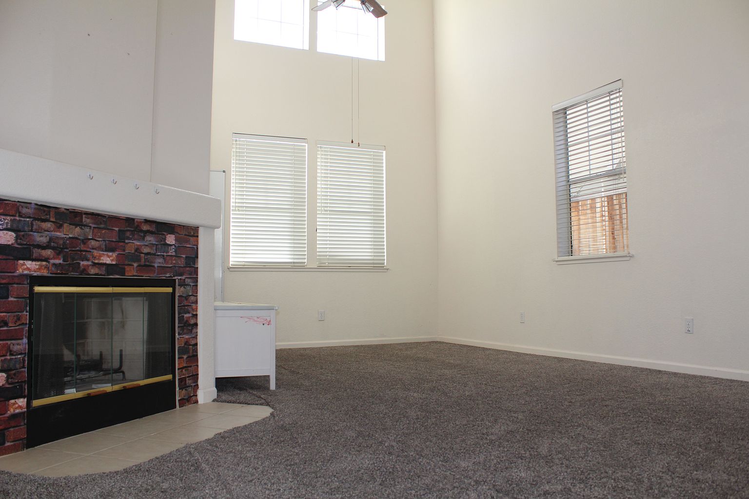 3 Catalpa Ln photo 5