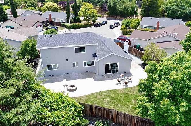 53 Bigelow Pl photo 2