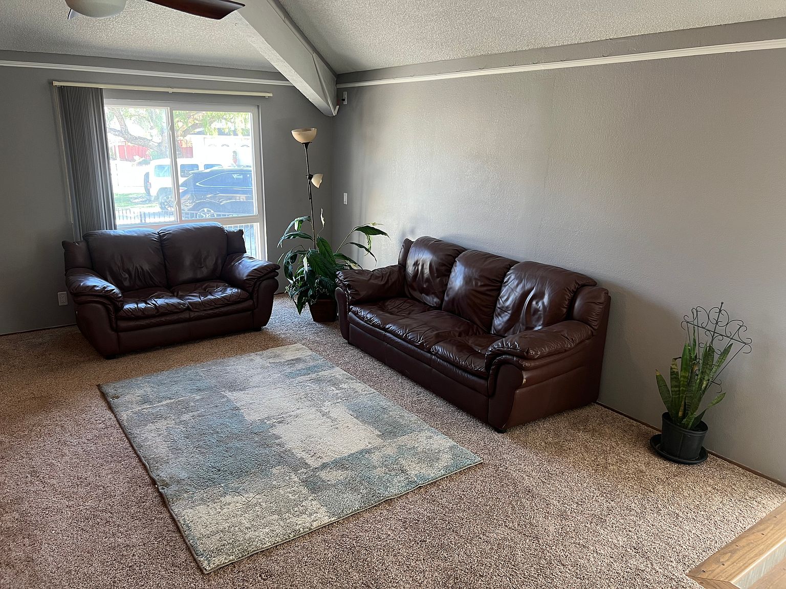 111 Santa Rosa Pl photo 3
