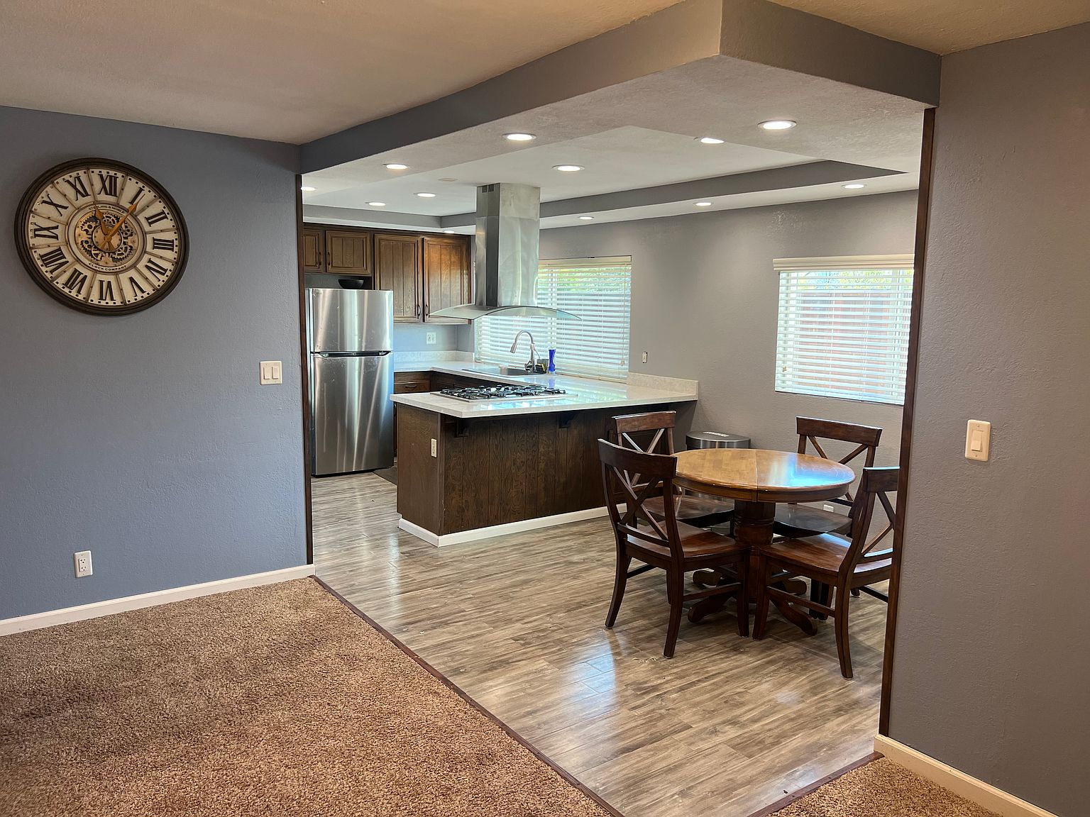 111 Santa Rosa Pl photo 4