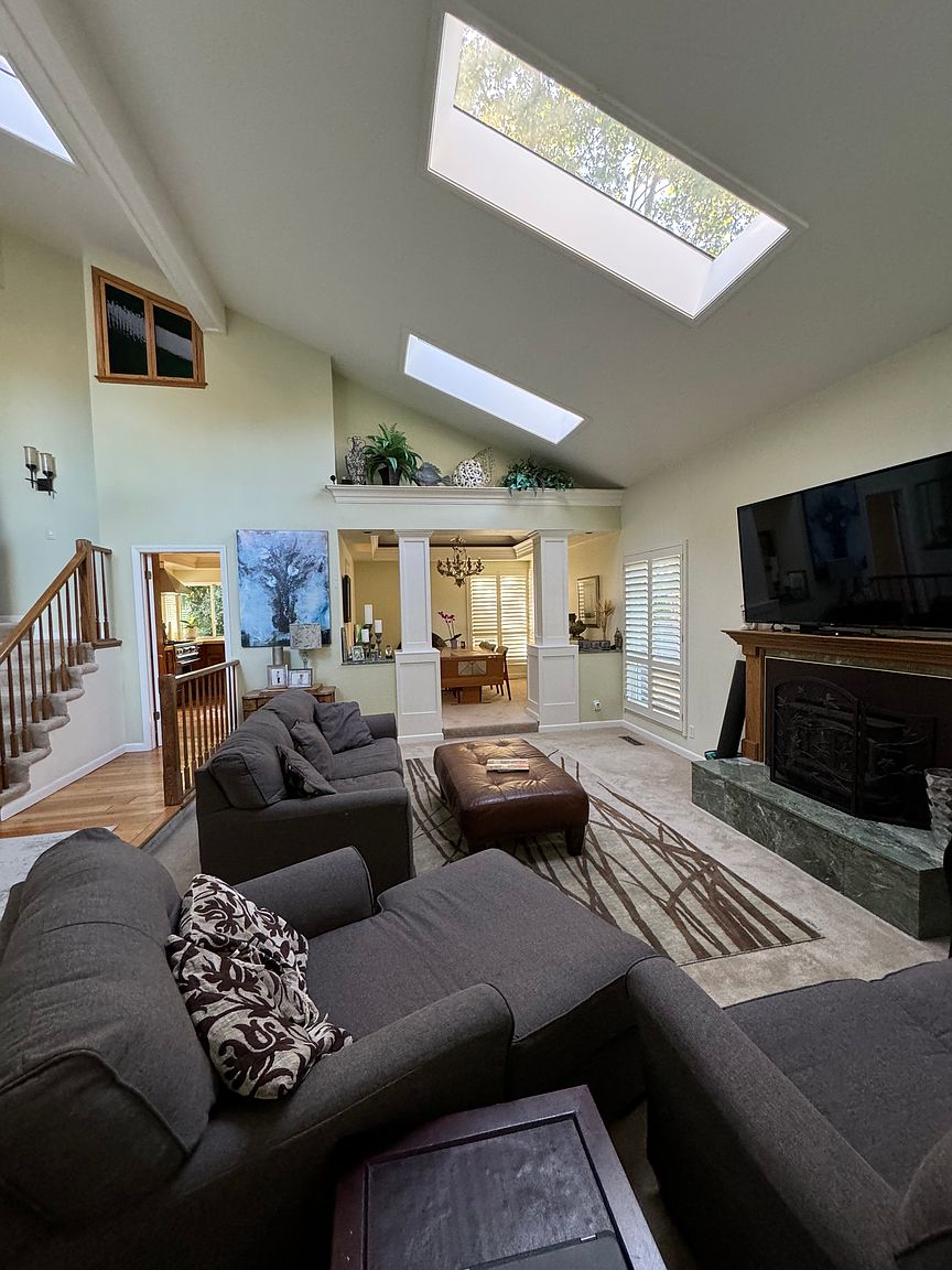 403 Jensen Ct