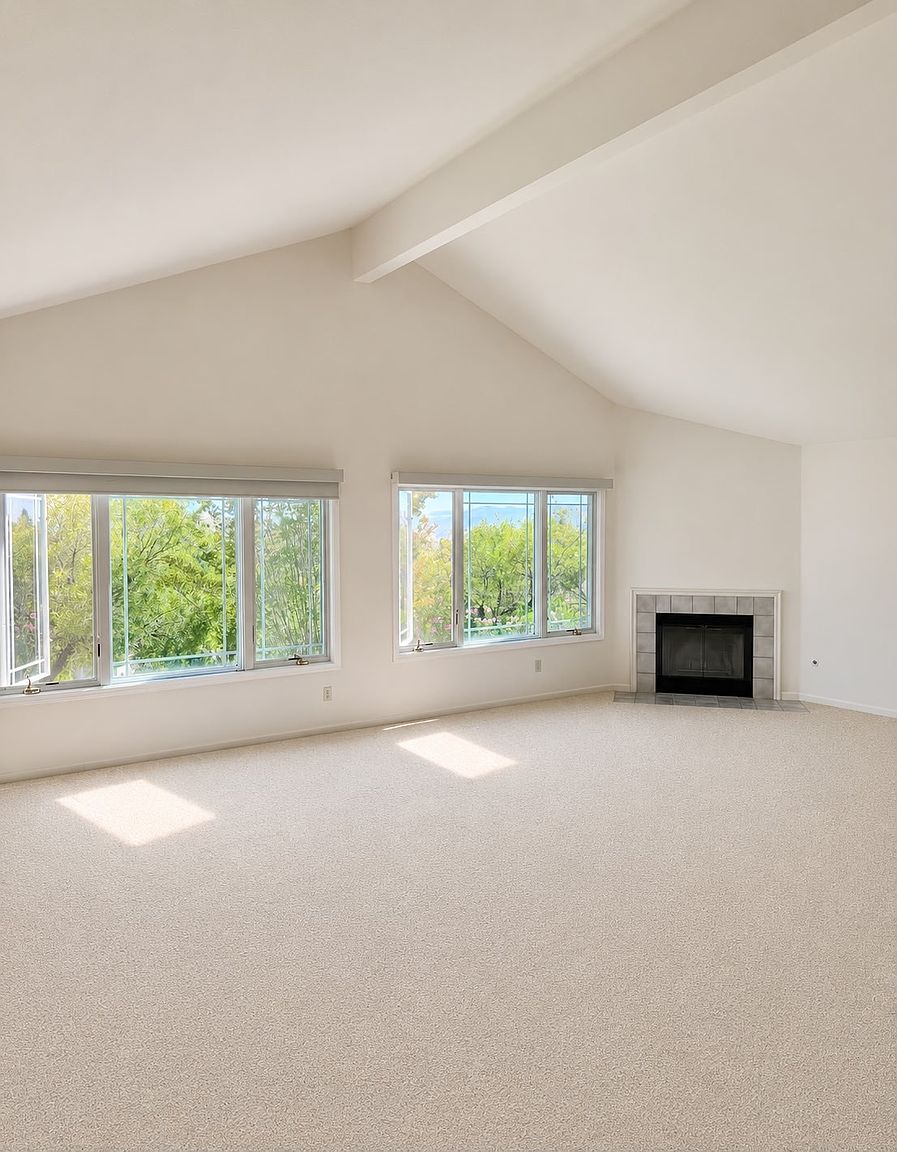 446 Snowdon Pl photo 2