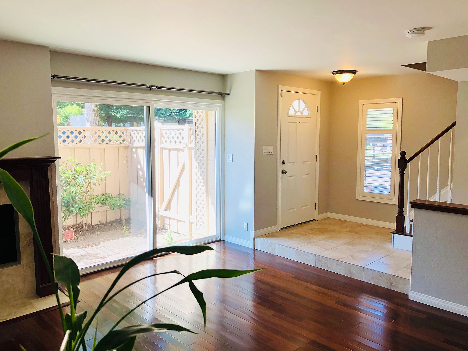 1438 Camino Peral photo 3